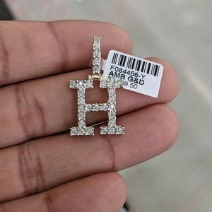 Real Diamond 10kt Gold fanuc initial H pendant